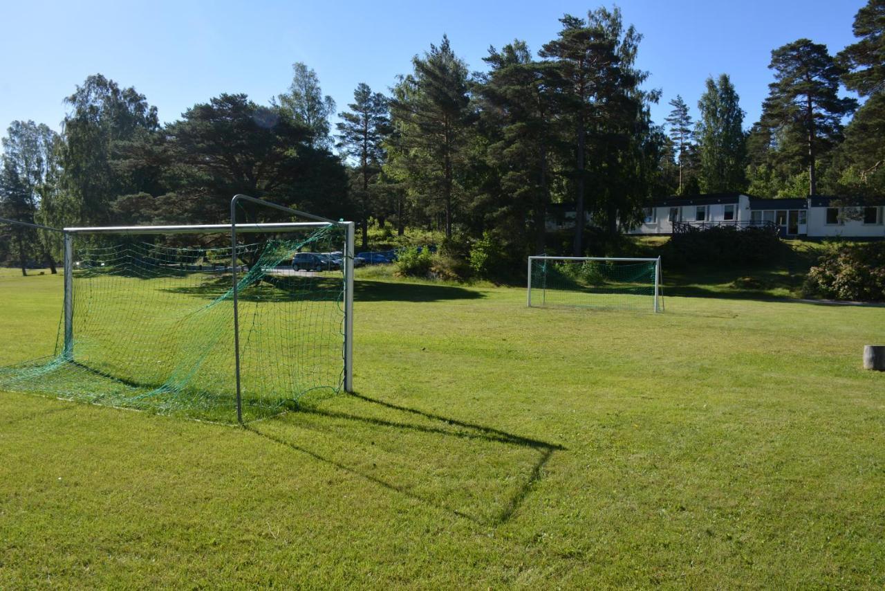 Hallestrand Vandrarhem Strömstad Esterno foto