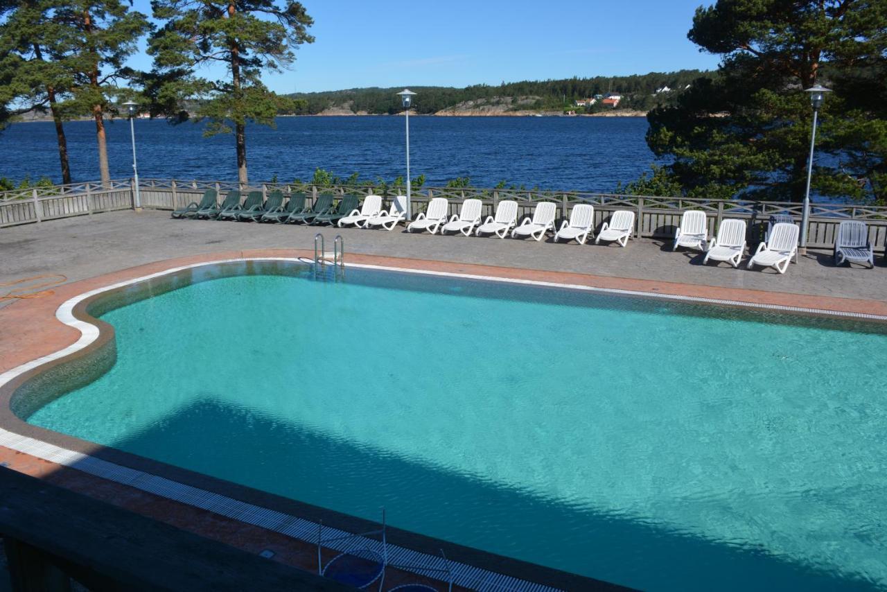 Hallestrand Vandrarhem Strömstad Esterno foto