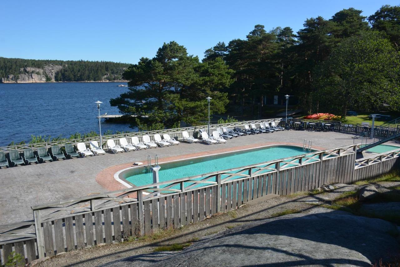 Hallestrand Vandrarhem Strömstad Esterno foto